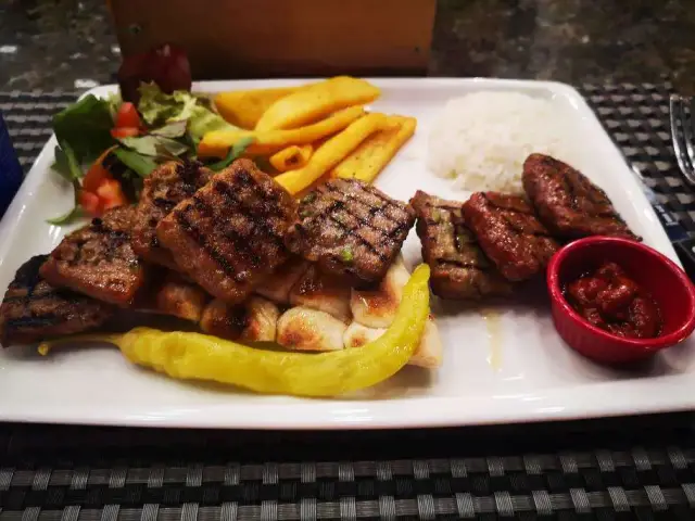 Ramazan Bingöl Köfte & Burger'nin yemek ve ambiyans fotoğrafları 10