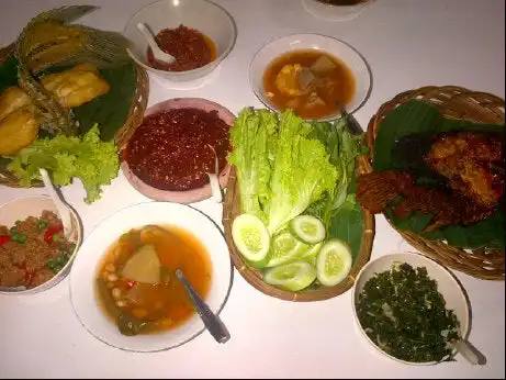 Gambar Makanan Laksana Melawai 6