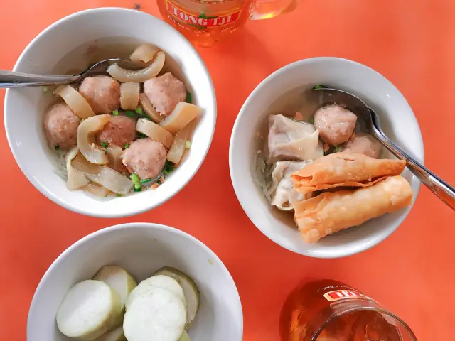 Gambar Makanan Bakso Empal Suwir 1