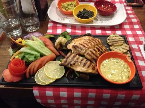 Komşuköy'nin yemek ve ambiyans fotoğrafları 4