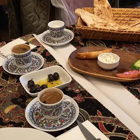 Old Ottoman Cafe & Restaurant'nin yemek ve ambiyans fotoğrafları 55
