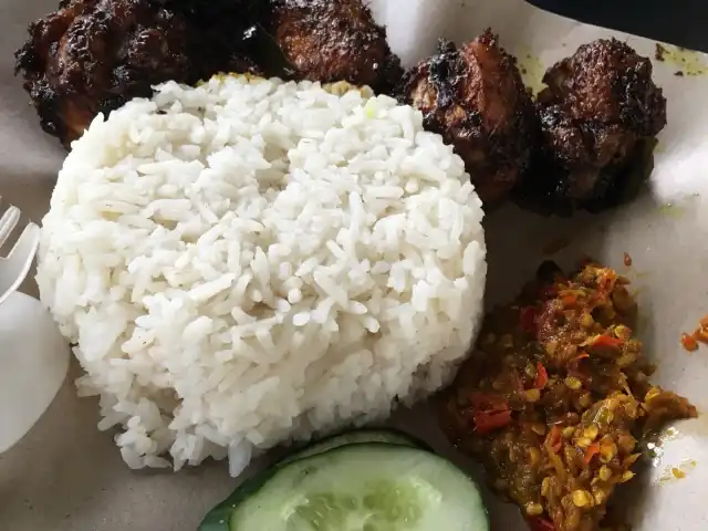 3 Budak Gemok Nasi Ayam Kicap Sambal Gesek Food Photo 16