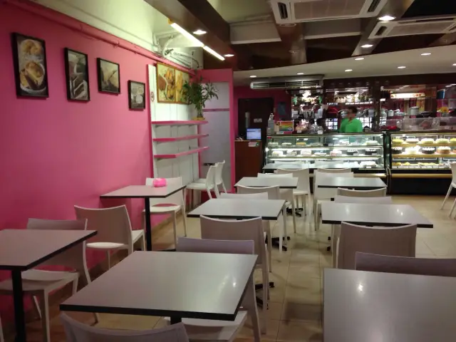 La Manila Cafe Food Photo 2
