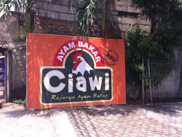 Gambar Makanan Ayam Bakar Ciawi 12