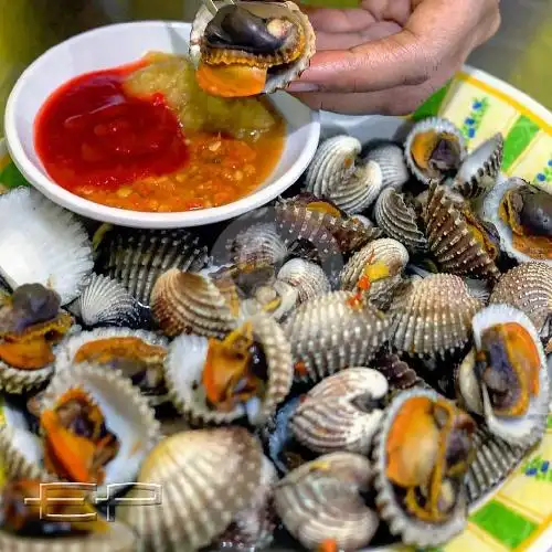 Gambar Makanan Seafood DF 58, Jl Raya Ciangsana 2
