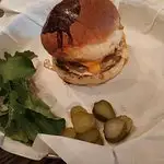Piper Cub Burger'nin yemek ve ambiyans fotoğrafları 5