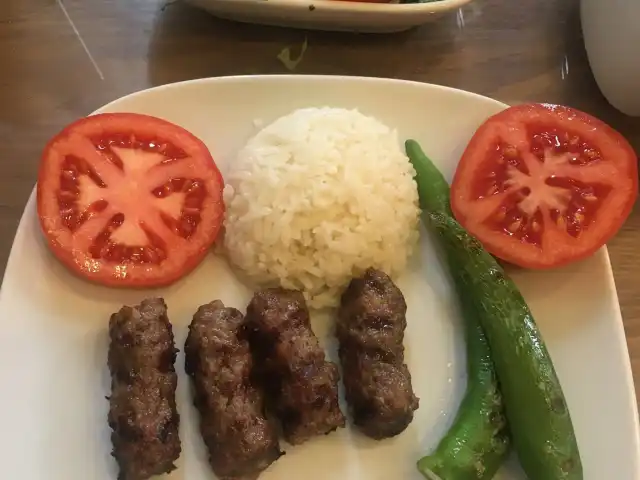 Karaköy Biga Halk Köftecisi'nin yemek ve ambiyans fotoğrafları 1