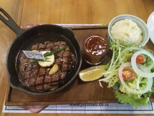 Gambar Makanan Justus Burger and Steak 16