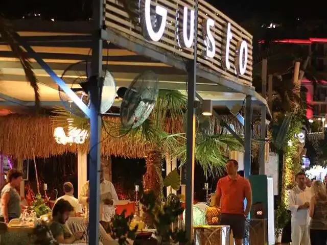 Gusto Lounge'nin yemek ve ambiyans fotoğrafları 12