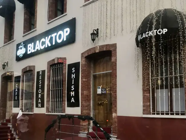 Blacktop Cafe & Bistro'nin yemek ve ambiyans fotoğrafları 22