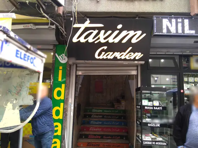 Taxim Garden Cafe & Restoran'nin yemek ve ambiyans fotoğrafları 8