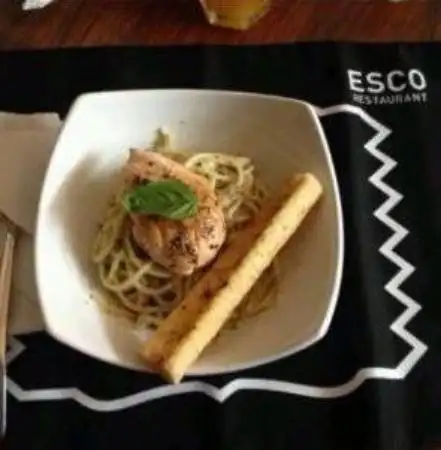 Gambar Makanan Esco Restaurant 15