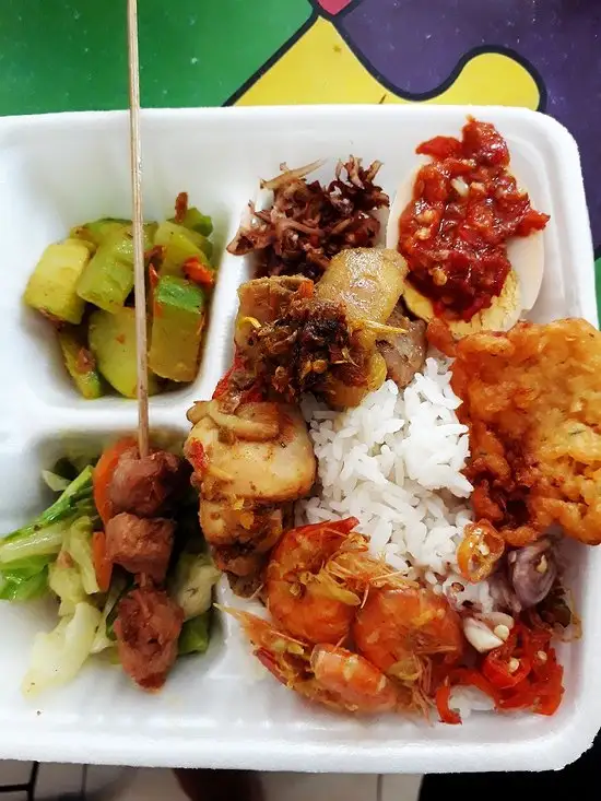 Gambar Makanan Warung Makan Bu Dewa 3