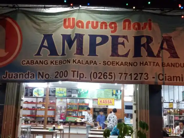 Gambar Makanan Warung Nasi Ampera 5