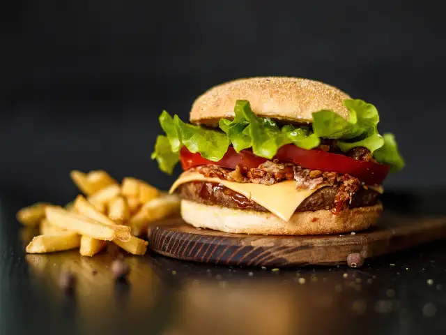 Dolunay Burger & Cafe'nin yemek ve ambiyans fotoğrafları 1
