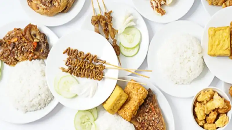 Ayam Gepuk Pak Gembus, Cawang Otista