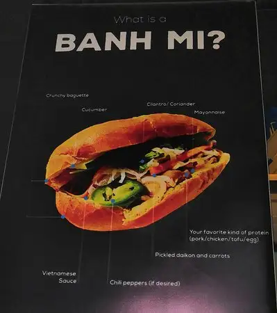 Gambar Makanan Banh Mi & Beans 12