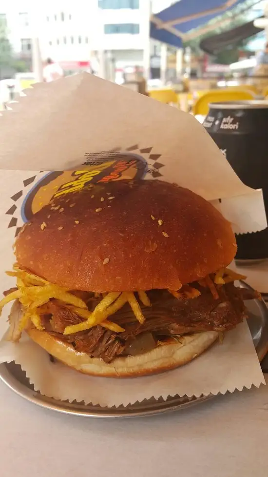 Dobby's Burger Place'nin yemek ve ambiyans fotoğrafları 38