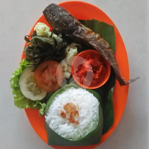 Gambar Makanan Resto Neng R. I. A 8