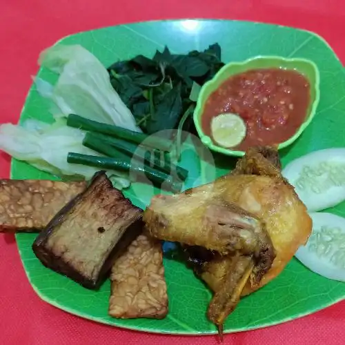 Gambar Makanan Nasi Tempong & Ayam Bakar Daryana 17