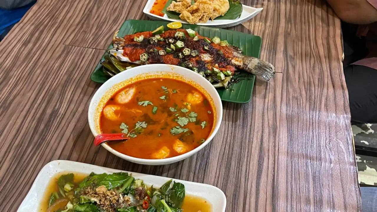 Ikan Bakar Street