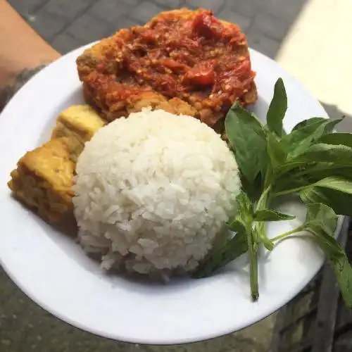 Gambar Makanan AYAM MANO 1