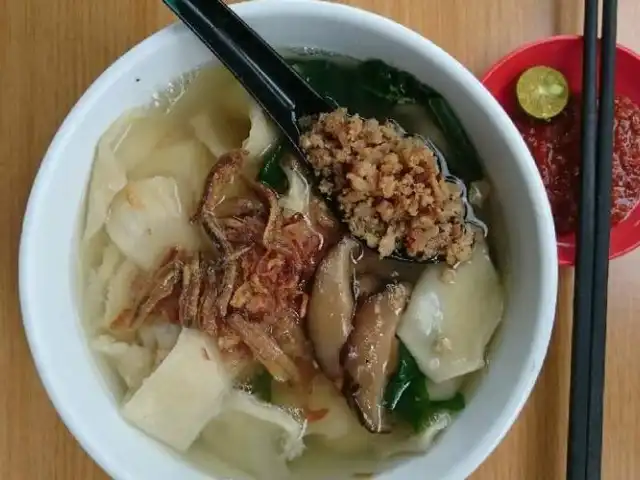 Lu Cai Ying Special Hand Pull Smooth Pan Mee Food Photo 2