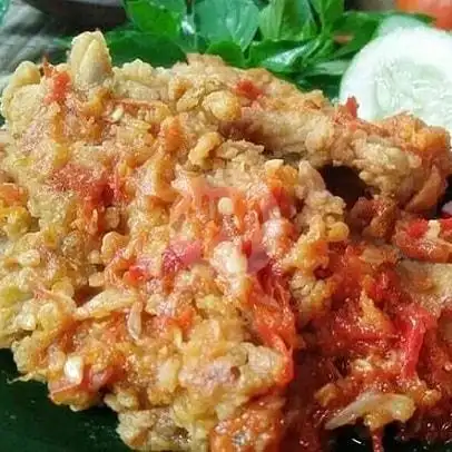 Gambar Makanan Ayam Geprek Dan Ayam Goreng Ni Elok, Gang Pelita 8