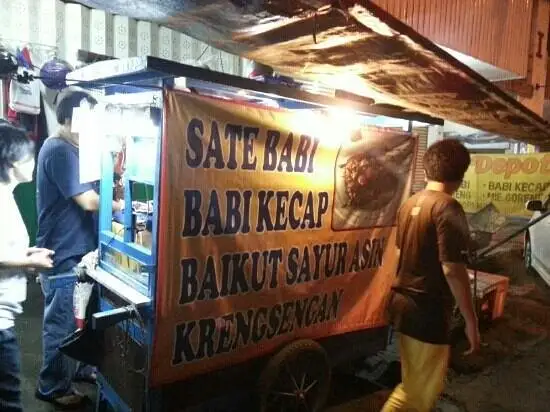 Gambar Makanan Sate Babi Bali 4