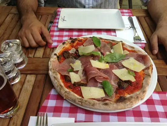 il Vicino Pizzeria'nin yemek ve ambiyans fotoğrafları 63