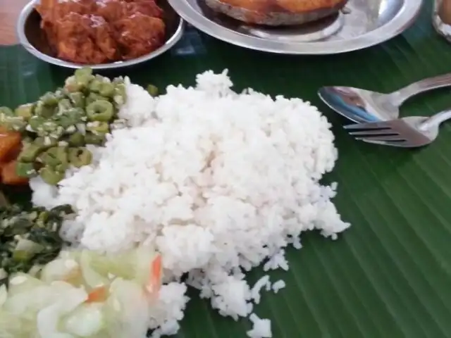 Sunny's Banana Leaf Curry House Food Photo 2