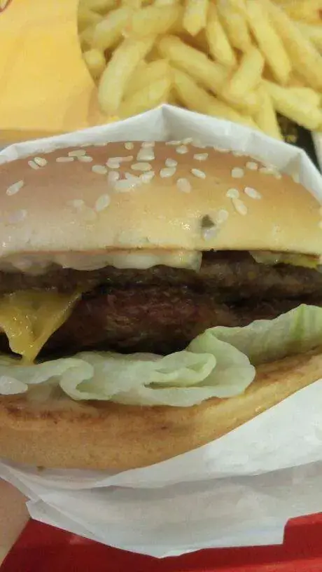 Carl's Jr.'nin yemek ve ambiyans fotoğrafları 4