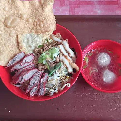 Gambar Makanan Bakmi & Bubur Jakarta 77, Paniki Dua 9