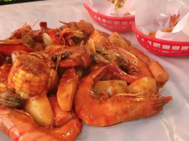 Crab & Lobster (Seafood Oyster Bar) Food Photo 2