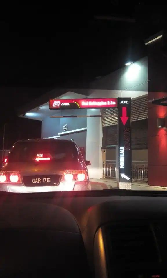 KFC Drive-Thru Food Photo 13