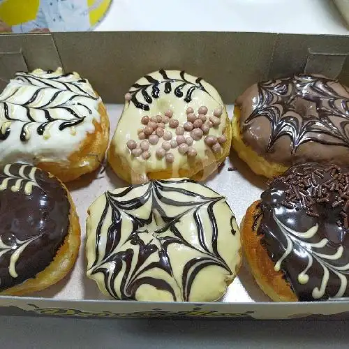 Gambar Makanan Donuts Bee  14