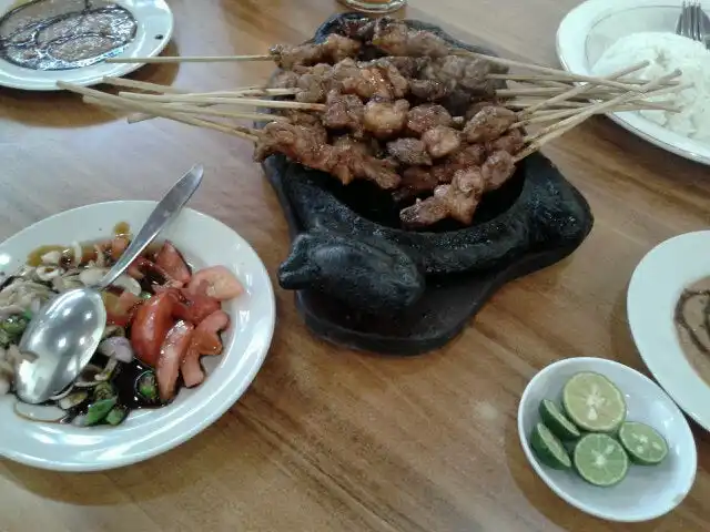 Sate & Gule Kambing H.M. Harris