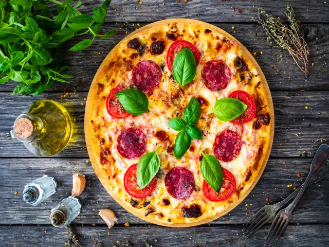 La Spezia Pizza'nin yemek ve ambiyans fotoğrafları 1