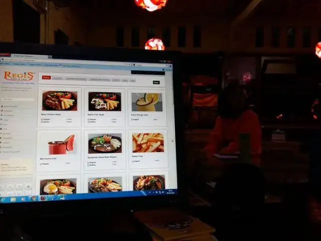 Gambar Makanan Regis Resto & Cafe 2