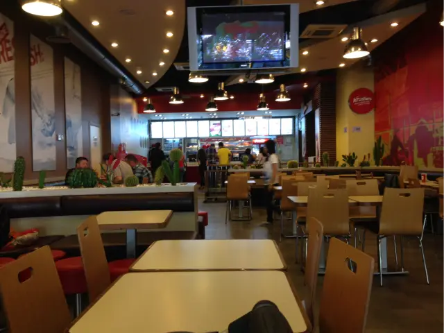KFC Besiktas'nin yemek ve ambiyans fotoğrafları 26