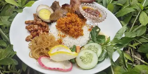 Nasi Uduk, Kuning Jakarta Mpok Dya, Tirta Ening