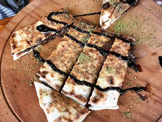 La Favola Pizzeria'nin yemek ve ambiyans fotoğrafları 9