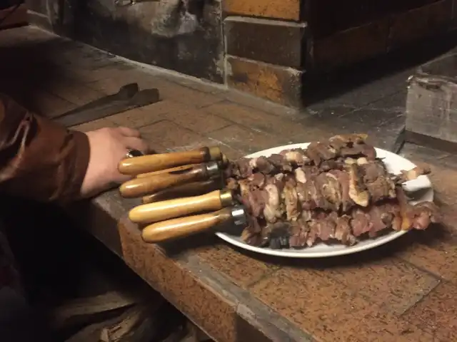Kayışdağı Et Evi Erzurum Cag Kebabı Restaurant'nin yemek ve ambiyans fotoğrafları 12