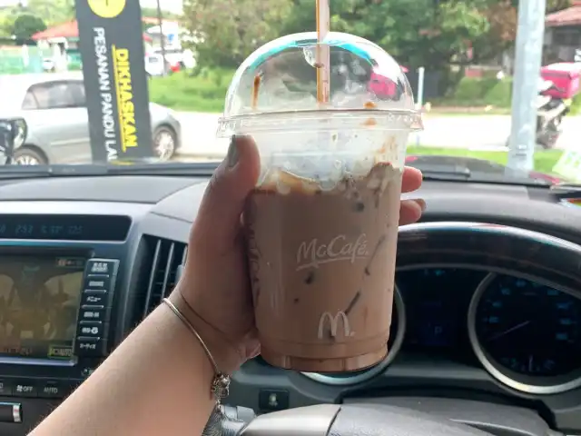 McDonald’s & McCafe Drive-Thru Food Photo 8