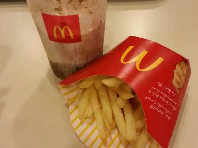 McDonald's / McCafé Food Photo 8