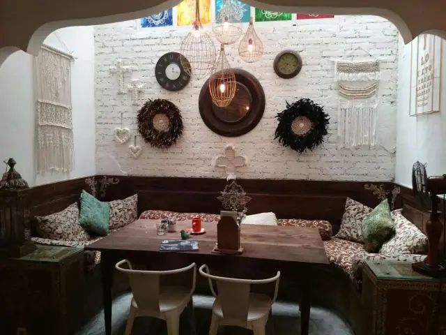 Gambar Makanan Bungalow Living Cafe 8