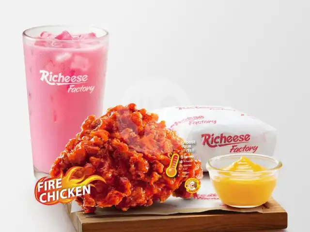 Gambar Makanan Richeese Factory, Transmart Padang 13