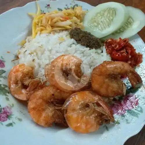 Gambar Makanan Ayam Babat Cumi Hossanah, Krembangan 17