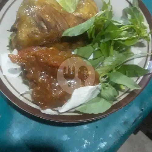 Gambar Makanan Warung Pecel Ayam Arum Wangi, Kotabaru 2