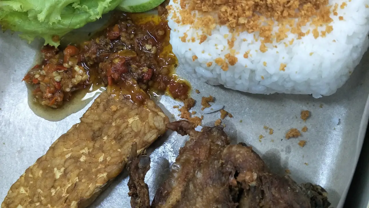 Ayam Goreng Karawaci